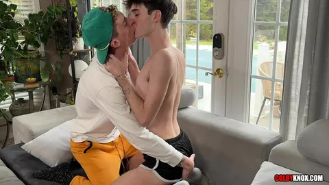 Tyler Gray — Banco quente — Bareback