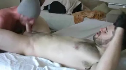 Duelo de machos folladores