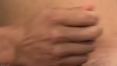 Cédric & Evan sind zu heiß, um eine DVD zu schauen