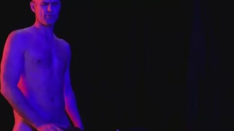 Cosplay : Un petit chat dans la nuit