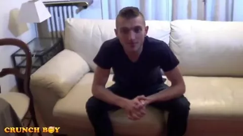 Sexdate mit einem jungen Spanier im Paris-Urlaub