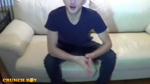 Polvo con un joven español de vacaciones en París