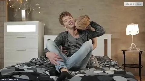 Mi salvador me folló – Rob Bisset & Tyler Ross