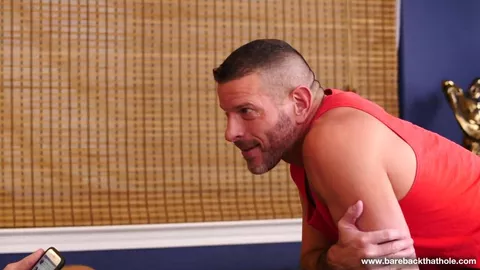Un homme très mature et incroyablement bien foutu : Dallas Steele & Clay Towers