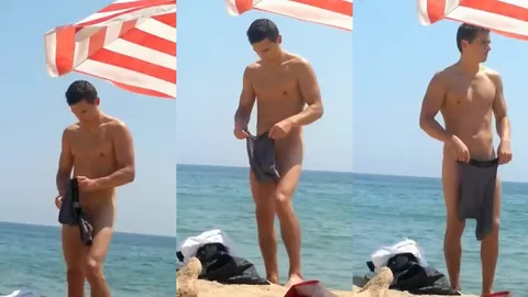 Ich spiele Voyeur am Strand von Barcelona