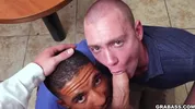Blowjobs im Büro