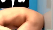 Erstes Gloryhole für diesen Gay-Stud