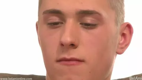 Ryan, eslovaco de 18 años