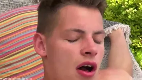 Adam Archuleta, Jeroen Mondrian & Andrei Karenin em trisal