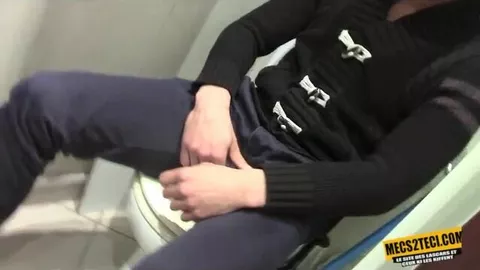 SwagBoy, chico del barrio, se pajea en cámara