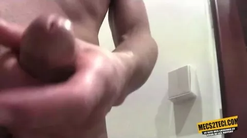 SwagBoy, chico del barrio, se pajea en cámara