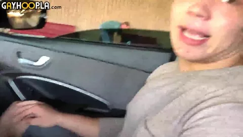 Sexo gay interracial apaixonado entre atletas sexys