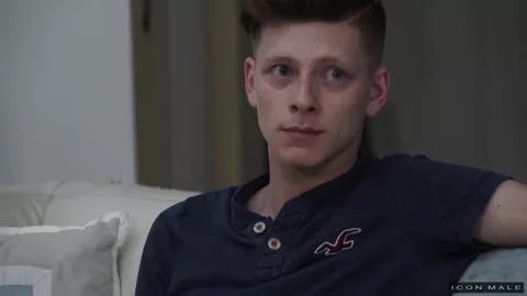 Daddy musclé sodomisé par un jeune mec : Billy Santoro, Michael Stax