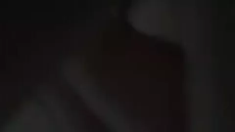 Chienne soumise couine