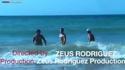 Cruising su una spiaggia colombiana — Dariox Maya & Zeus Rodriguez