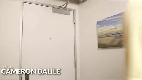 Blondinet sauvagement sodomisé sans capote