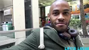 Mestizo hetero acepta dinero para que se lo follen