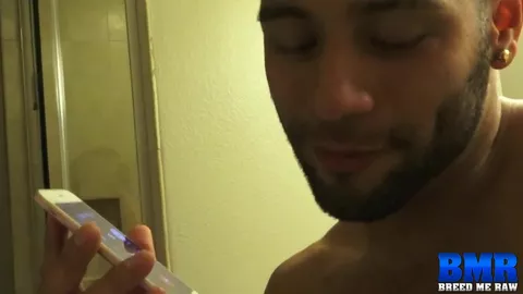 BreedMeRaw – Logan Moore & Leo Forte