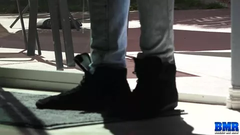 BreedMeRaw — Sean Knight & Dale Savage