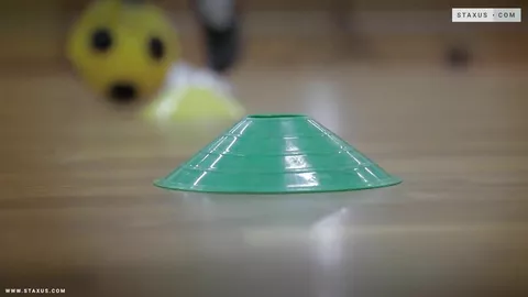 Les footeux s'enculent après l'entrainement