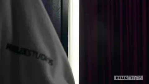 HelixStudios – Try Me On For Size – Evan Parker, Brad Chase