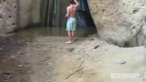 HelixStudios – POV: Bareback Beach – Andy Taylor, Kody Knight