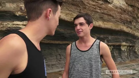 HelixStudios – Cliffbanger – Andy Taylor, Grayson Lange