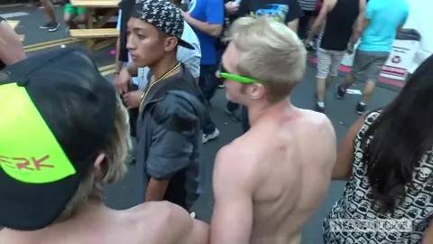 HelixStudios – Bareback Flip Fuck – Max Carter, Jessie Montgomery