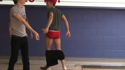 HelixStudios – Bowling Bottoms – Grayson Lange, Sean Ford