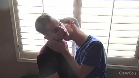 18 e safado — Ethan Helms & Spencer Locke