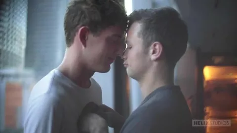Première fois d'un jeune couple gay