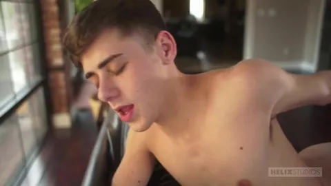 HelixStudios – Dick Dream Flip Fuck – Ryan Bailey, Joey Mills