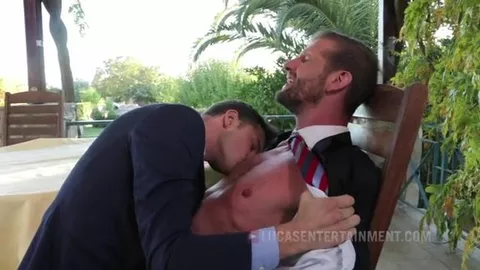 LucasEntertainment — Damon Heart & Jesse Vos intercambian leche