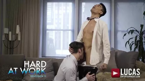 Devin Franco & Lee Santino — Flip-Fuck im Anzug