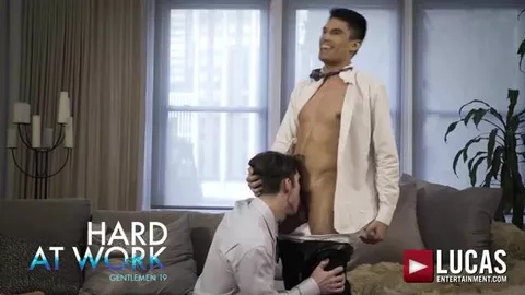 Devin Franco & Lee Santino — Flip-Fuck im Anzug