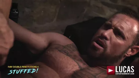 LucasEntertainment — Adam Killian, Marq Daniels, Brian Bonds, Michael Roman — Dupla penetração raw