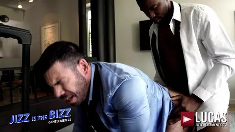 LucasEntertainment –  Billy Santoro baisé par Lawrence Portland le black TTBM