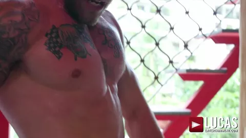 LucasEntertainment – Shawn Reeve sodomise brutalement Jackson Radiz Bareback