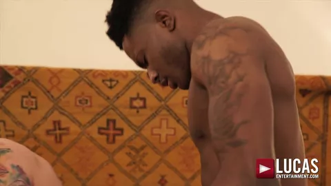 LucasEntertainment – Bama Romello le revienta el culo a Dakota Payne