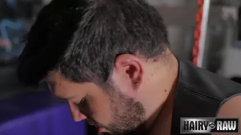 Sling anal — Sexo gay hard