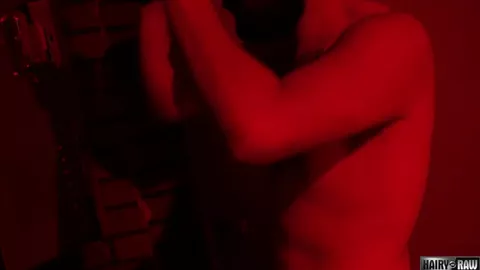 Sklave in der Käfigstrafe