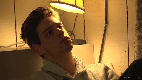 Première expérience pour bogoss bi curieux