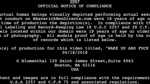 Daddy grisalho mete sem camisinha num passivo sarado