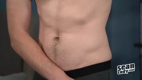 Kurt usa seu maior dildo