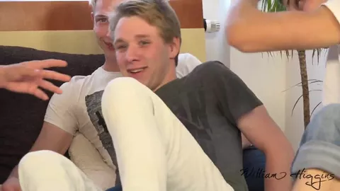 Scambio di coppie gay