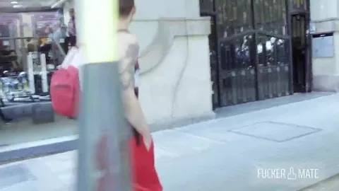 3some dans un jacuzzi