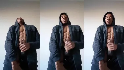 Tipo tosto con grosso cazzo