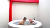 Casal transa no Chaturbate no seu jacuzzi