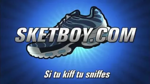 Annusa le mie sneakers come una brava cagna