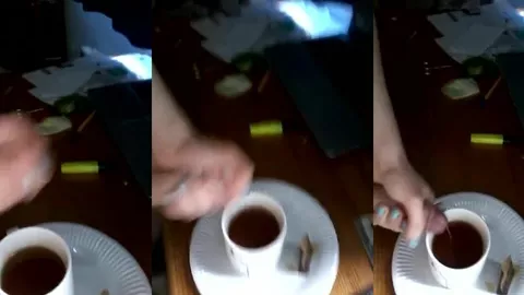 Bevo la mia sborra nel caffè